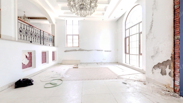 中大易墅二手房实景图