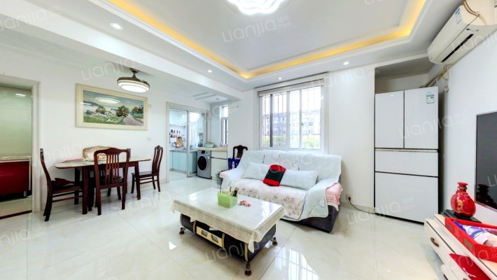 彩虹新村二手房实景图