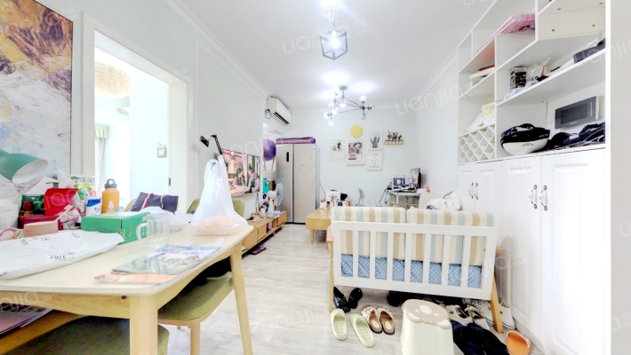 蓝光圣菲悦城二期二手房实景图