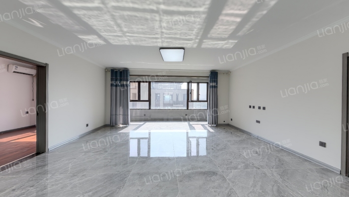 悦尚锦云二手房实景图