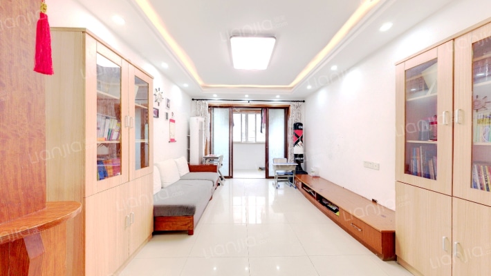 万佳花苑二手房实景图