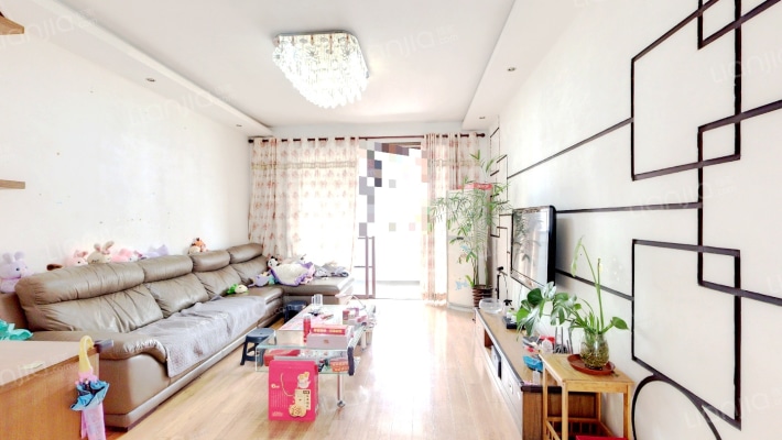 龙凤嘉园一期二手房实景图