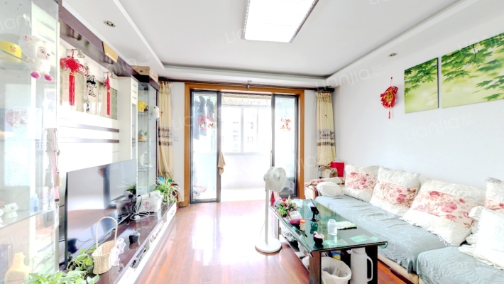 云帆名苑二手房实景图