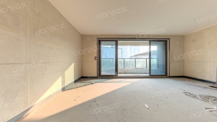 保利阅江台二手房实景图