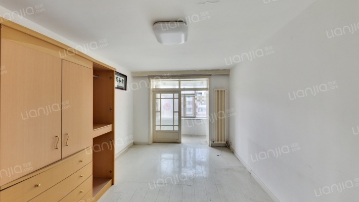 糖酒公司宿舍二手房实景图