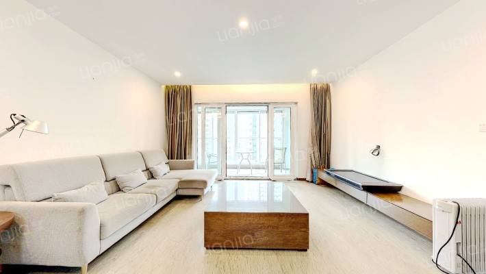 淮海晶华苑二手房实景图