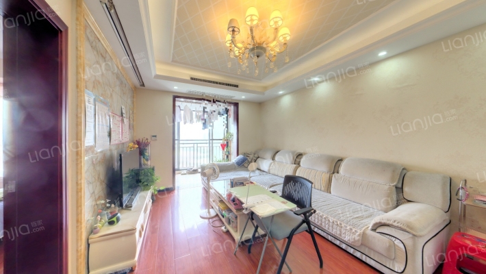 观澜高尔夫公馆二手房实景图