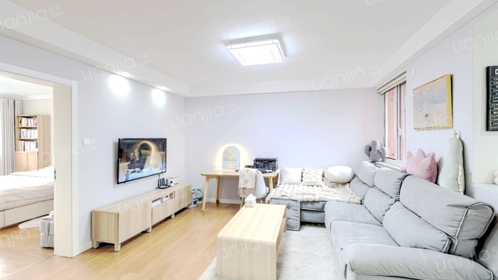 罗秀新苑二手房实景图