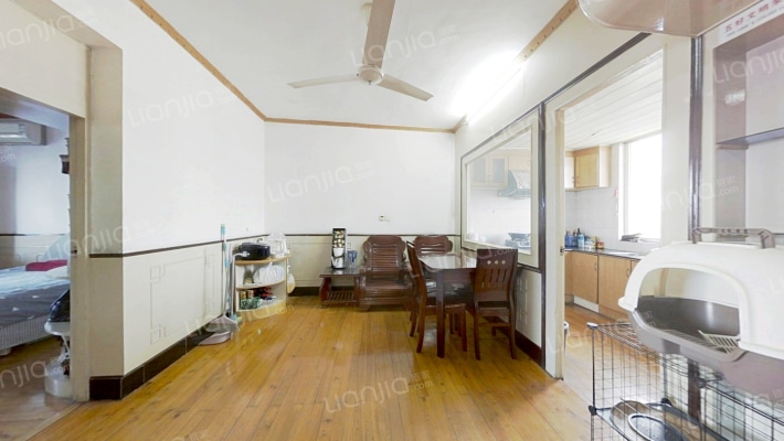 飞虹新村一区二手房实景图