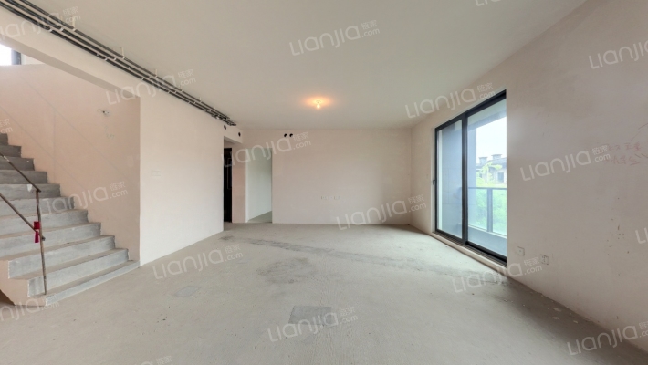 龙湖悠山郡千山新屿二手房实景图