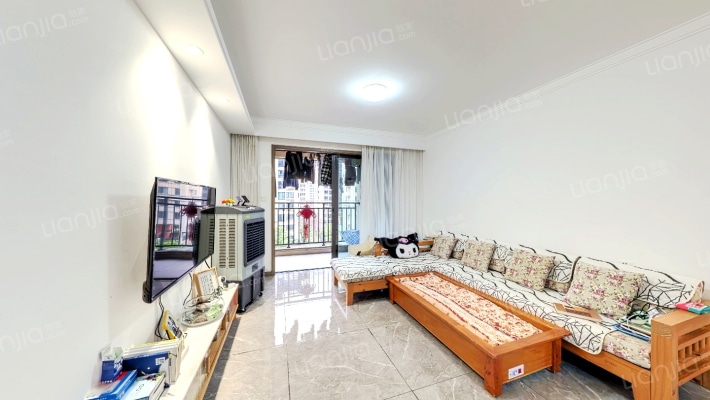 越秀亲爱里二手房实景图