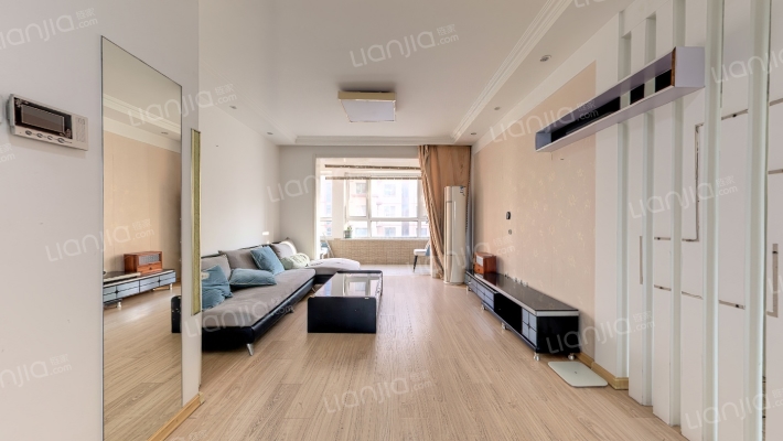 贵爵公寓二手房实景图