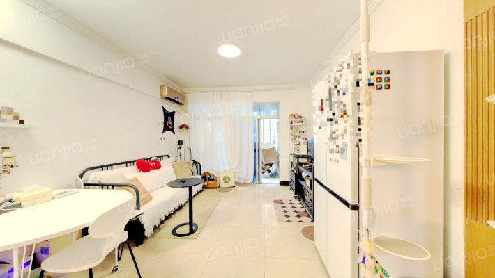 共和怡苑二手房实景图