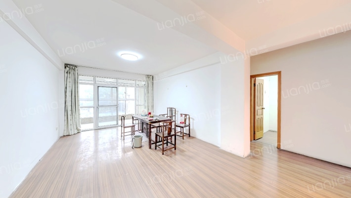 德馨园二手房实景图