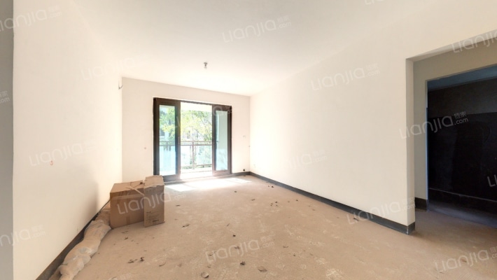 美的荣安公园天下二手房实景图