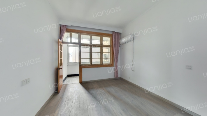 临天路2123号二手房实景图