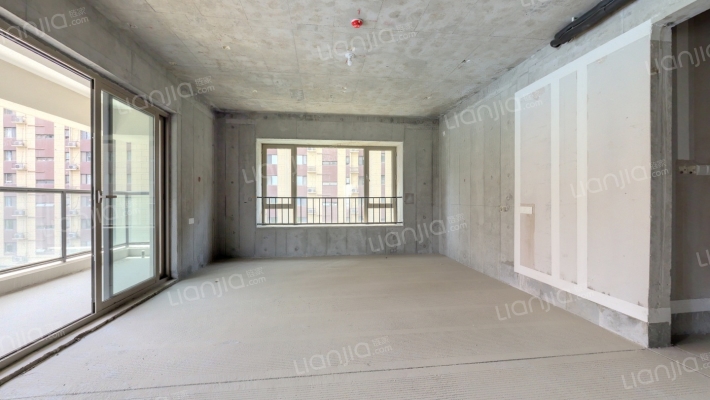 中国铁建万科翡翠国际东区二手房实景图