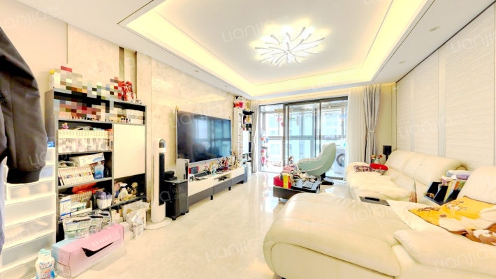 绿地海珀玉晖二手房实景图