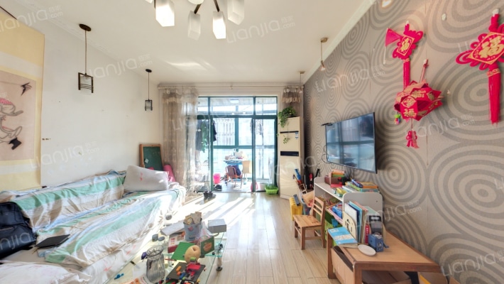 汇景新苑二手房实景图