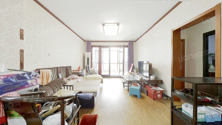 V7荷塘月色二手房实景图