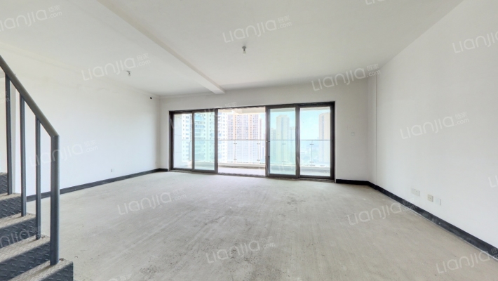 德商御府天骄西区二手房实景图