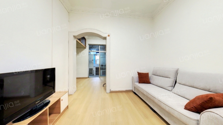 八二宿舍一区二手房实景图