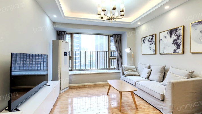 鸿荣源·壹方中心·玖誉二手房实景图