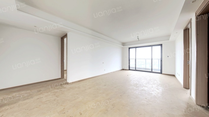 九龙仓逅湾雅苑二手房实景图