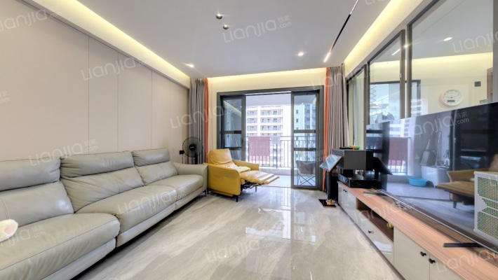 中海阅江府二手房实景图