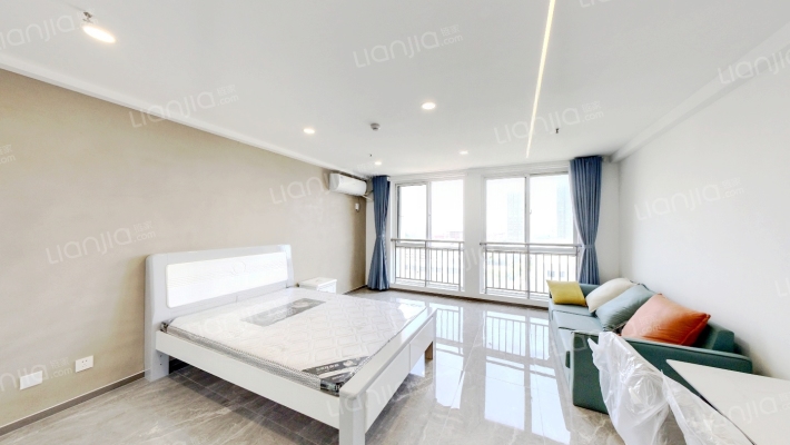 铂澜商务中心二手房实景图