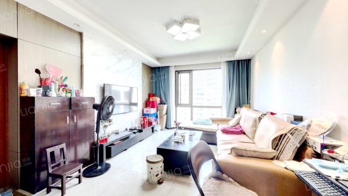 瑞立东方花城二手房实景图