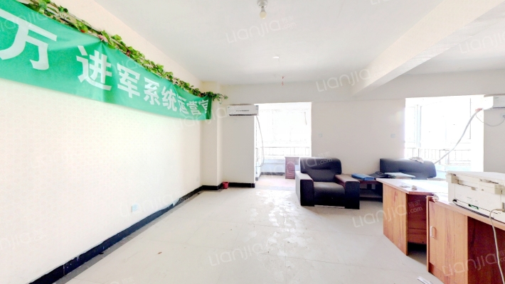 瞰都铂宫二手房实景图