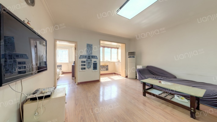 杰辉苑二手房实景图