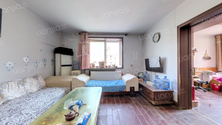 顺德花园二手房实景图