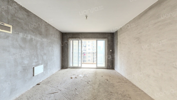 鑫天格林香山二手房实景图