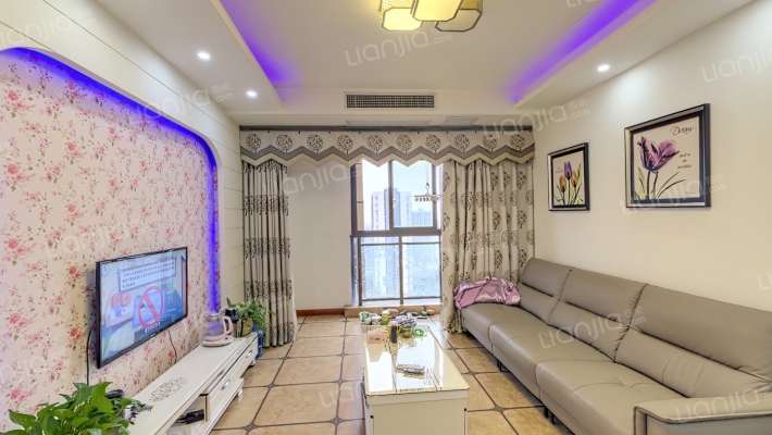 中航翡翠城一期二组团二手房实景图