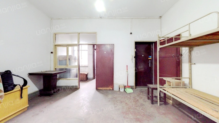 省医家属区宿舍二手房实景图