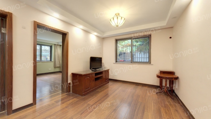 汇众公寓(静安)二手房实景图