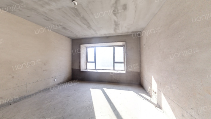 太阳世家枫桦居二手房实景图