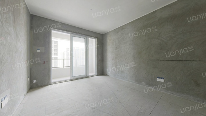 保利爱尚里尚彩二手房实景图