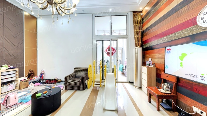 海上嘉年华二手房实景图