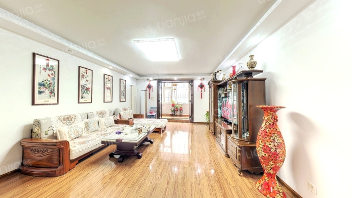 白云小区二手房实景图