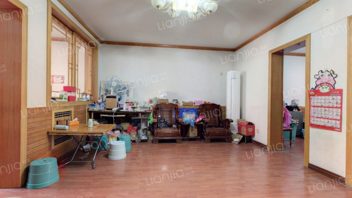 外贸小区二手房实景图