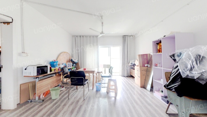 龙桥新村二手房实景图