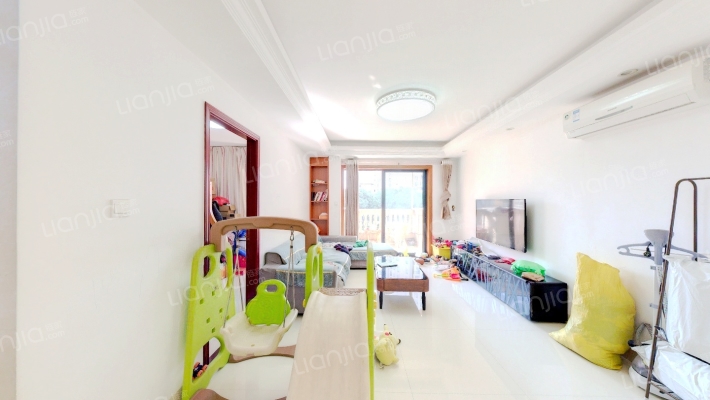 水晶湖郡A区二手房实景图