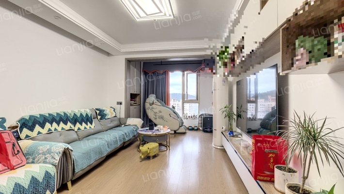 多彩贵州城温泉小镇11号地B组团二手房实景图