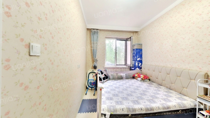 远大都市明珠北区二手房实景图