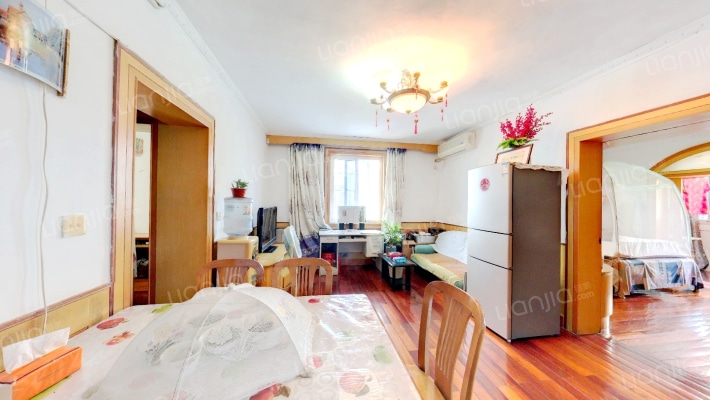 锦苑社区二手房实景图