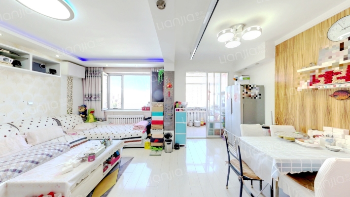 富宁宸家花园二手房实景图