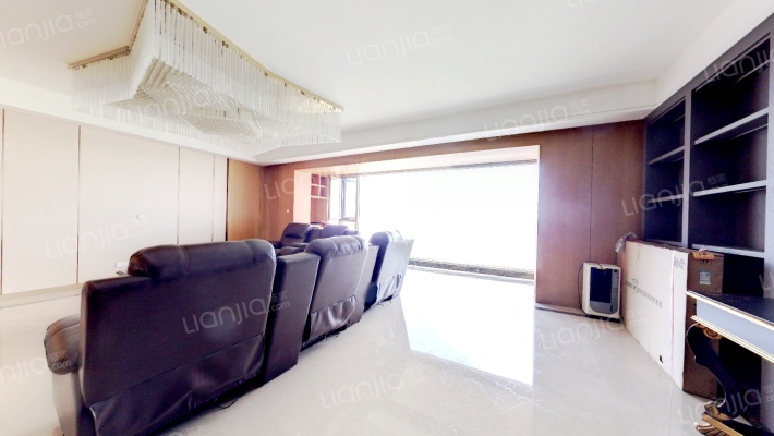 世茂锦绣长江六期二手房实景图